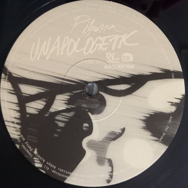 вінілова платівка lp2 rihanna: unapologetic_ca5e9dcf-e455-422d-b779-4a63441b6901_image-1757188154816