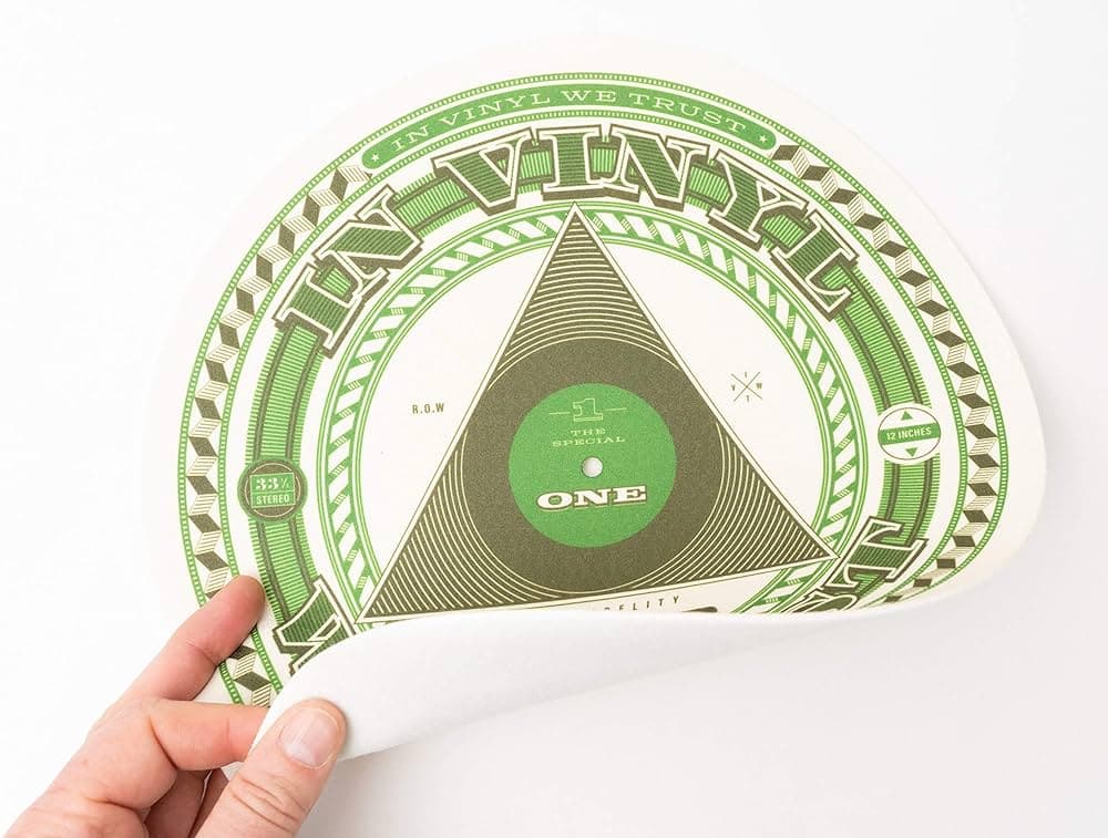 сліпмат - in vinyl we trust_b97fae02-14d6-456e-ae6d-a90592e54444_image-1757188167681