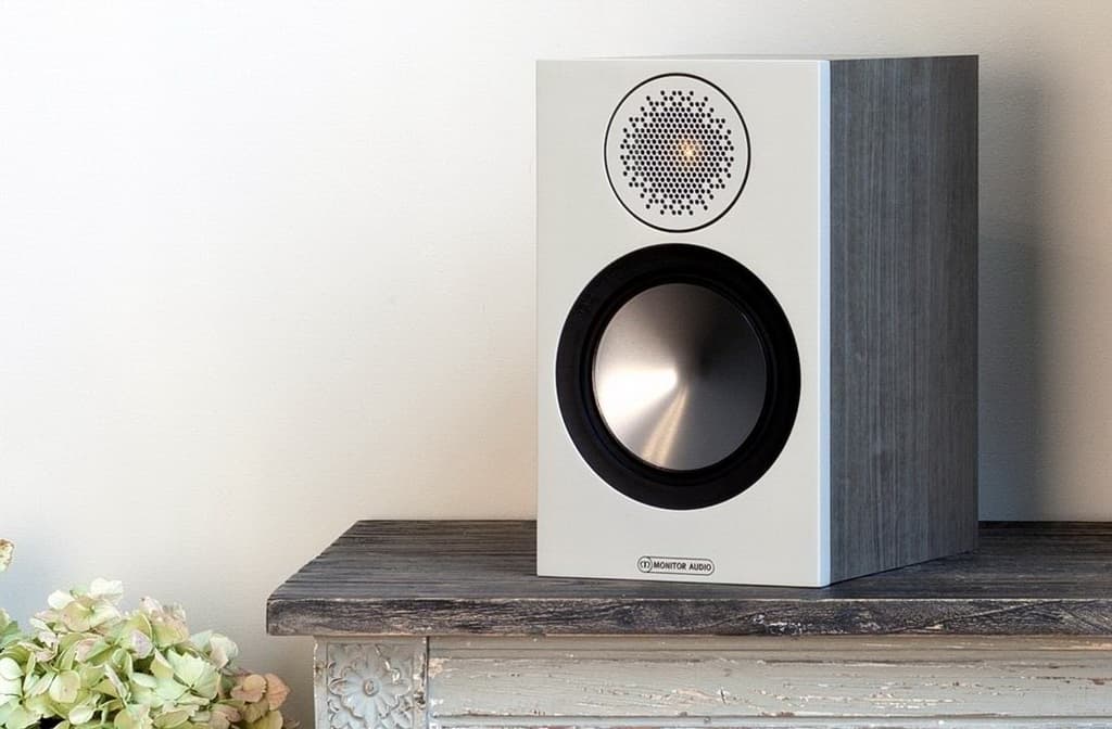 акустична система bronze 50 urban grey (6g)_15bfda34-5f2e-4081-8090-f1e732e06090_image-1757188158234