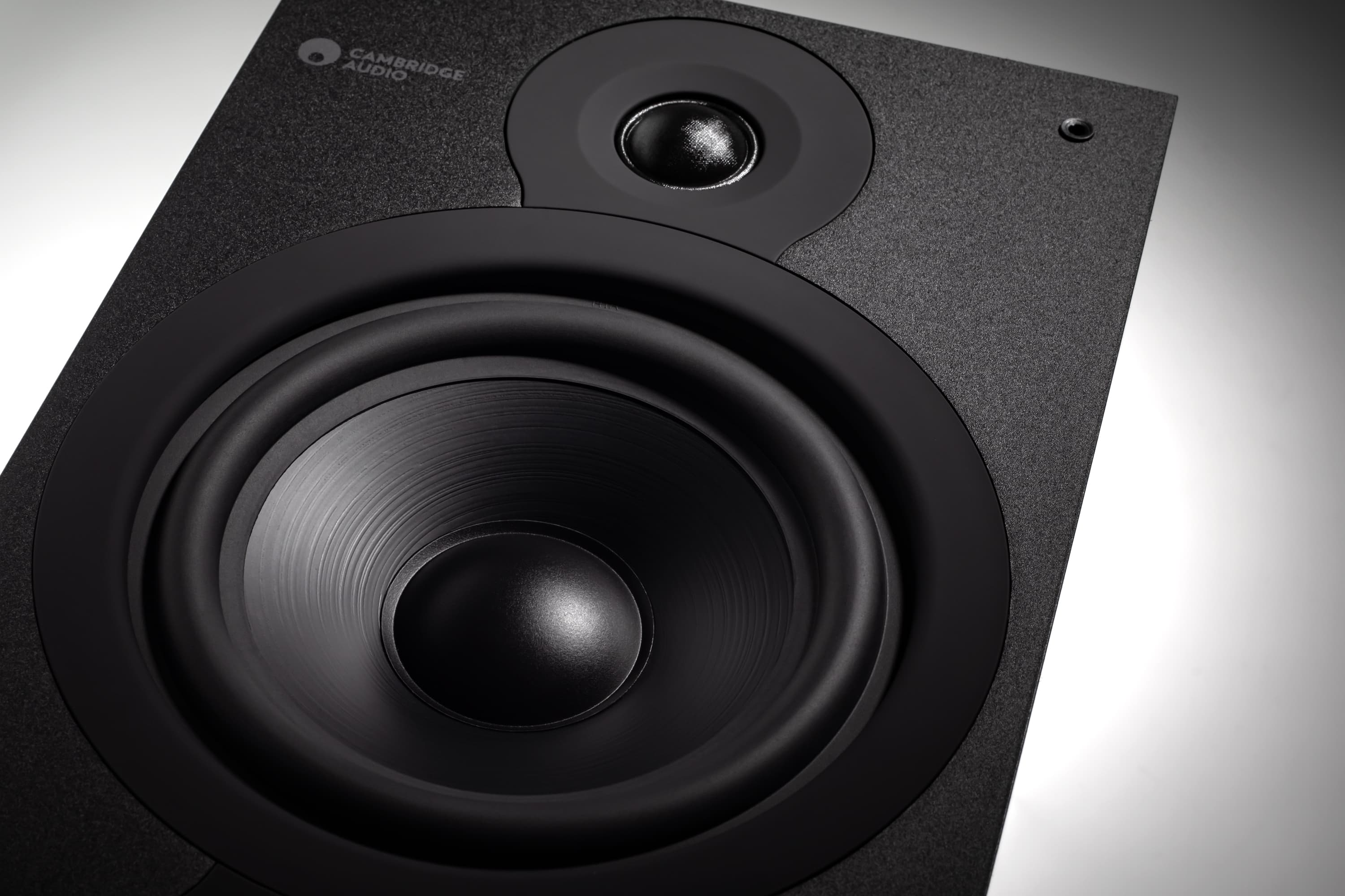 акустична система cambridge sx-60 matt black_92534938-1339-412b-af2a-c96d10bcb6d9_image-1757188161580