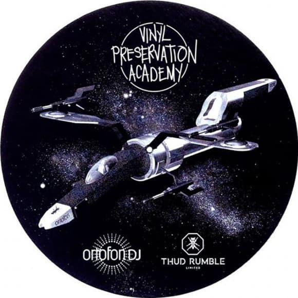 dj q.bert starship slipmat_5e2ce5e6-a8b5-436f-95d7-2a79c8b9e4f2_image-1757188167499