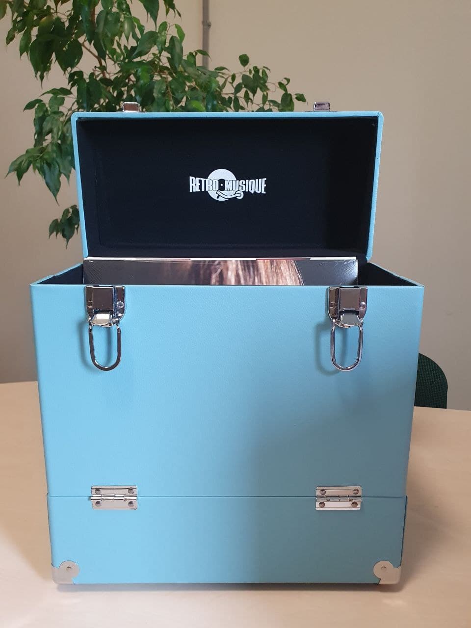 кейс з деревини для грамплатівок 12 inch 35 lps - turquiose leather style_03d76055-0632-4f93-991c-d7e765ef7243_thumbnail-1757188167911